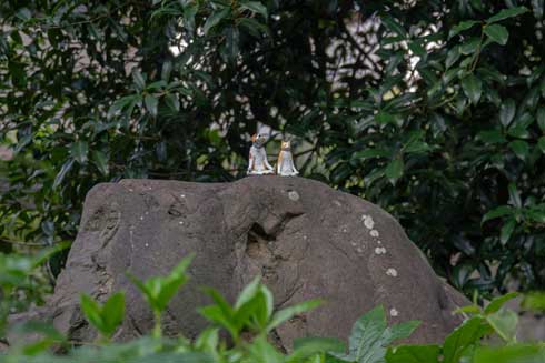 めーちっさい 謎の犬 弟子の猫 フィギュア Everything is a stream