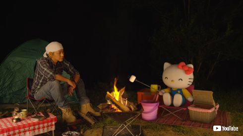ヒロシ ハローキティ 焚き火