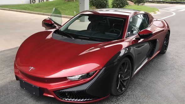 中国 EV スーパーカー