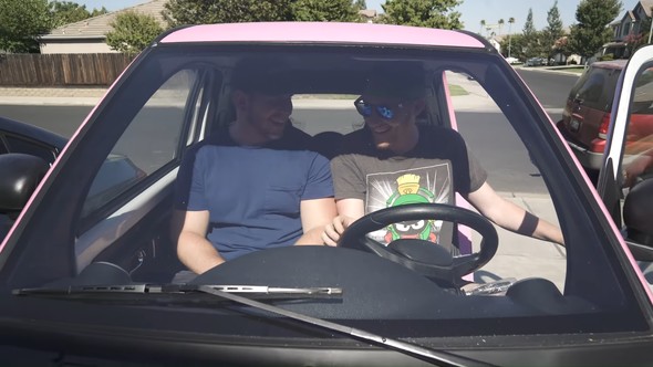 中国 EV スーパーカー
