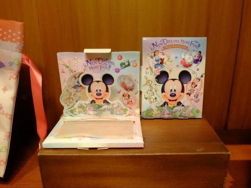 ディズニー新エリアグッズ