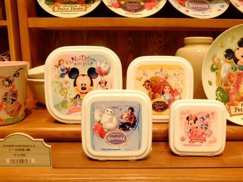 ディズニー新エリアグッズ