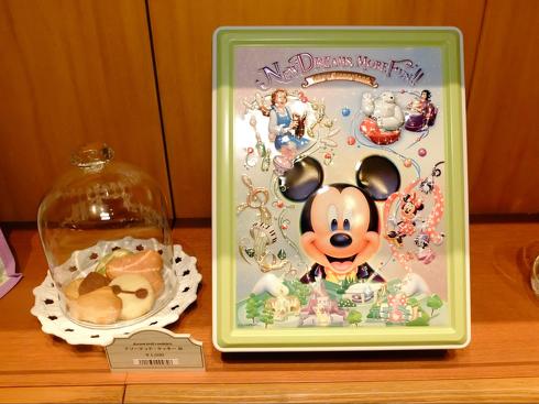 ディズニー新エリアグッズ