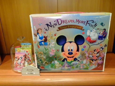 ディズニー新エリアグッズ