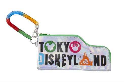 ディズニー新エリアグッズ