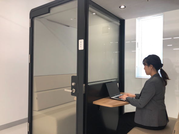コクヨ WORK POD 1on1タイプ ミーティグ 対面