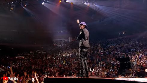 ジャスティン・ビーバー ベニー・ブランコ 新曲 ロンリー Lonely リリース ビリー・アイリッシュ フィニアス 孤独 メンタルヘルス YouTube MV ミュージックビデオ ネヴァー・セイ・ネヴァー