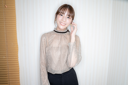 貴島明日香 YouTube ZIP お天気キャスター モデル 猫