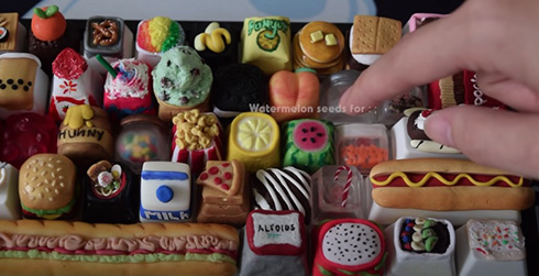 かわいけれど打ちにくそうな食べ物キーボードがすごい　ピザやレモンのキーを手作りしたこだわりの仕上がり