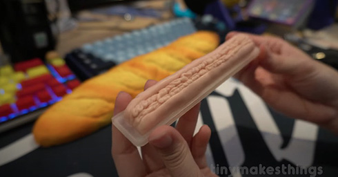 かわいけれど打ちにくそうな食べ物キーボードがすごい　ピザやレモンのキーを手作りしたこだわりの仕上がり