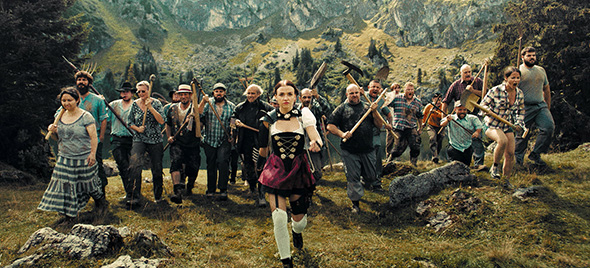 マッドハイジ ハイジ アイアン・スカイ 映画 