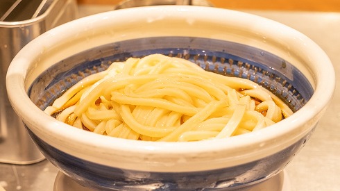 漢気！牛肉タル鶏天ぶっかけうどん