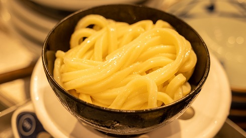 漢気！牛肉タル鶏天ぶっかけうどん