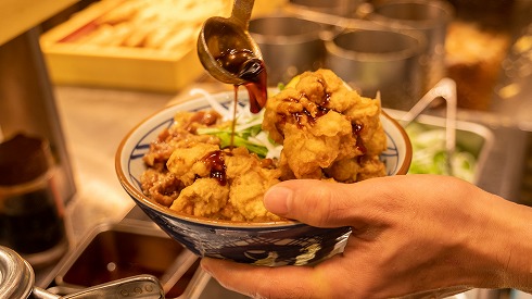 漢気！牛肉タル鶏天ぶっかけうどん