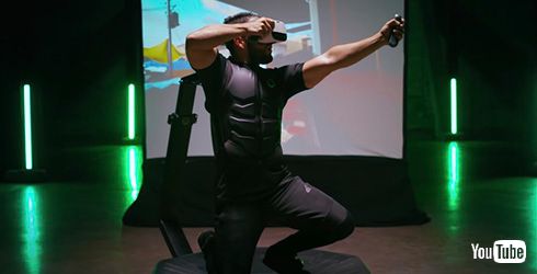 前進だけでなく後退やしゃがみ操作も可能に！　トレッドミルとVRゴーグルが一体化した「Omni One」プロトタイプ発表