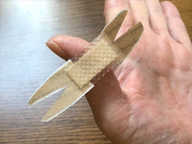 絆創膏	ばんそうこう 貼り方