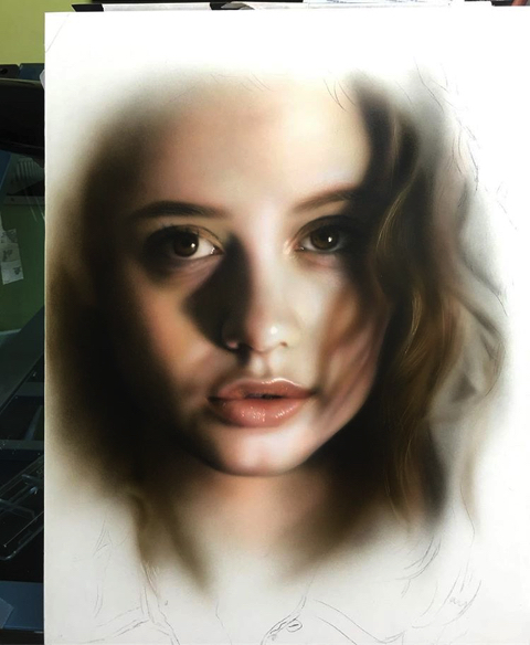 リアリズム人物画 女性の後姿 リアリズム人物画 女性の後姿