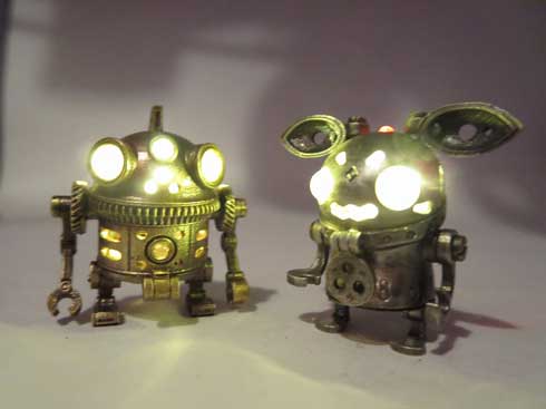 ハンドメイド ミニロボット 金属製 みにろぼ 可動 LED ライト かわいい デザフェス