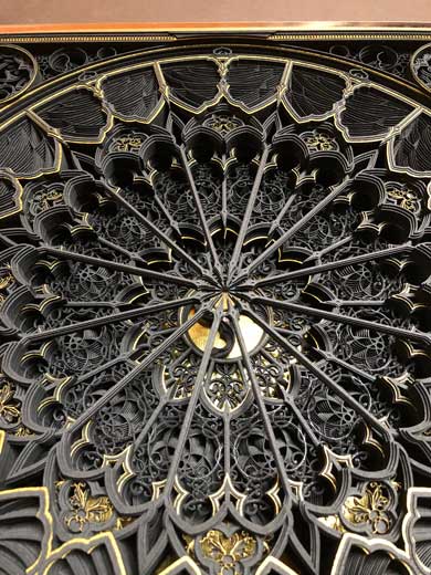 輿石孝志 紙を重ねた 彫刻 切り絵 作品 幾何学 アート