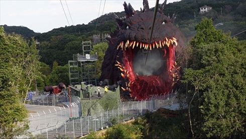 ゴジラ 淡路島 ニジゲンノモリ