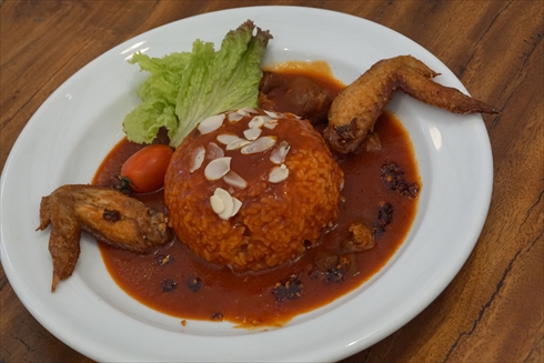 ゴジラ 淡路島 ニジゲンノモリ