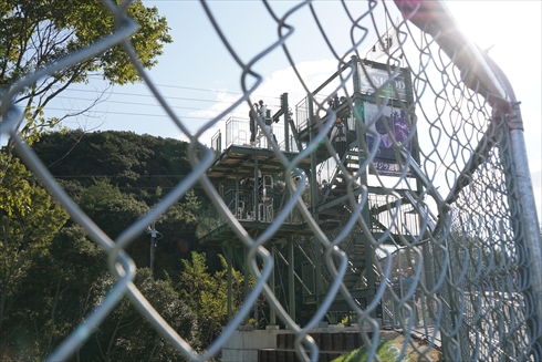 ゴジラ 淡路島 ニジゲンノモリ
