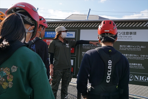 ゴジラ 淡路島 ニジゲンノモリ