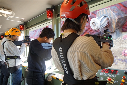 ゴジラ 淡路島 ニジゲンノモリ