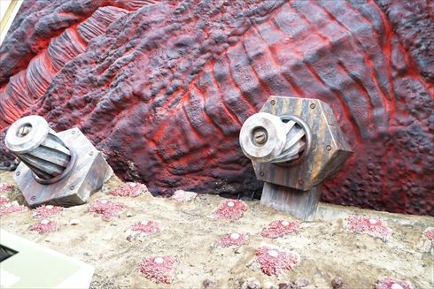 ゴジラ 淡路島 ニジゲンノモリ