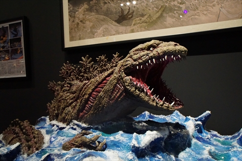 ゴジラ 淡路島 ニジゲンノモリ