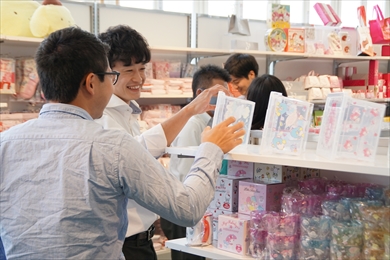 ハローキティ 淡路島 キティちゃん