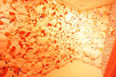 ハローキティ 淡路島 キティちゃん