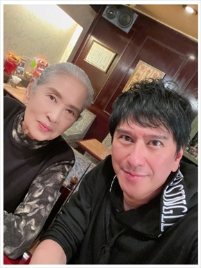 川崎麻世 母親 盗難 窃盗 老人 置き引き ブログ