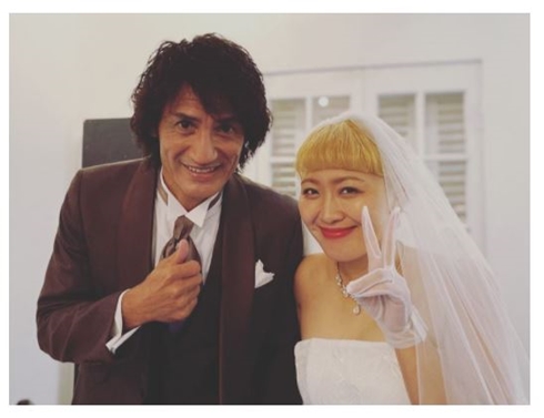 丸山桂里奈 夫 本並健治 結婚 愛犬