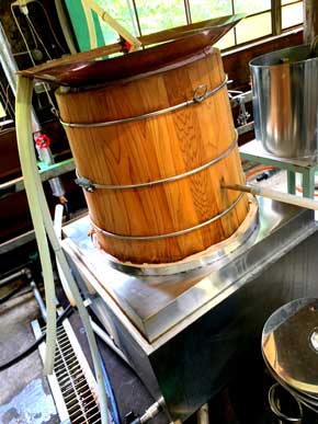 タガメ 使用 クラフトジン First Essence Tagame Gin