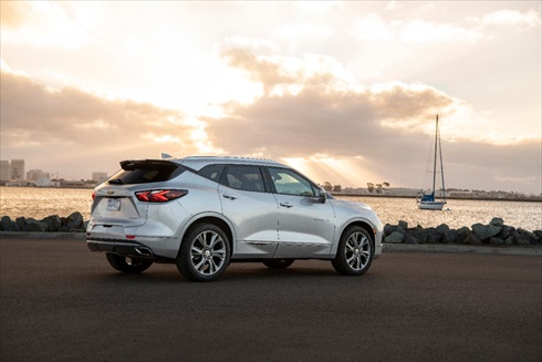 シボレー「ブレイザー」