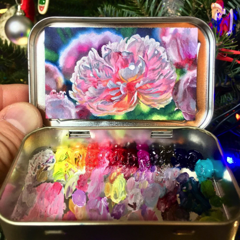 ミントタブレット缶の蓋の裏に描かれた小さな絵