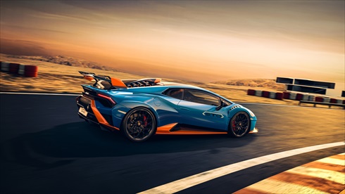 ランボルギーニ「ウラカンSTO」