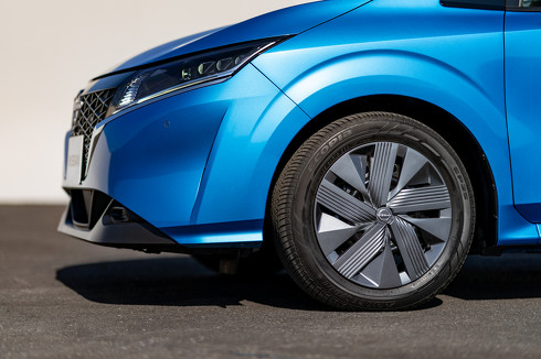 日産 ノート e-POWER