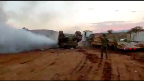 戦車 イスラエル メルカバ 横転