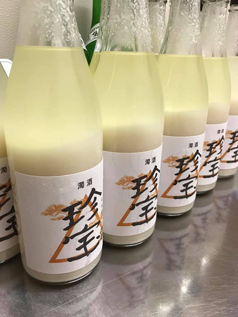 「金玉」「万古」「珍宝」　酒屋さんがいい夫婦の日に発売したお酒セットの名前がすごいインパクト