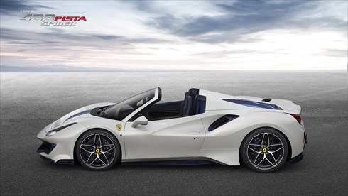 フェラーリ「488 ピスタ スパイダー」