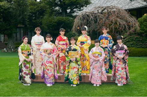 小芝風花 吉本実憂 本田望結 尾碕真花 井頭愛海 井本彩花 宮本茉由 本田紗来 高橋ひかる オスカープロモーション 晴れ着