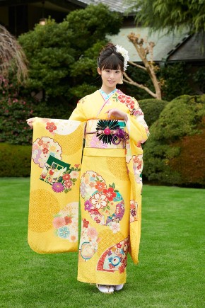小芝風花 吉本実憂 本田望結 尾碕真花 井頭愛海 井本彩花 宮本茉由 本田紗来 高橋ひかる オスカープロモーション 晴れ着