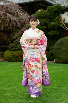 小芝風花 吉本実憂 本田望結 尾碕真花 井頭愛海 井本彩花 宮本茉由 本田紗来 高橋ひかる オスカープロモーション 晴れ着