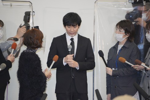 アンジャッシュ アンジャッシュ 不倫騒動 児嶋一哉 記者会見 復帰