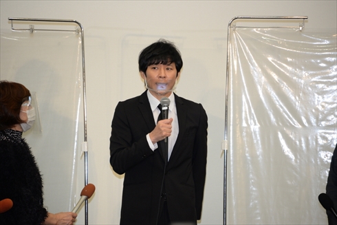 渡部建 アンジャッシュ 謝罪会見 質問 リポーター 報道陣