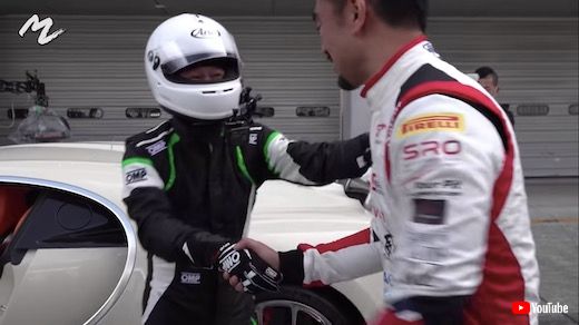 前澤友作 スーパーカー ブガッティ・シロン 時速300キロ