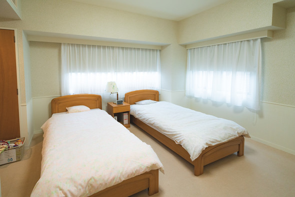 マクドナルド_ドナルド・マクドナルド・ハウスタイアップ