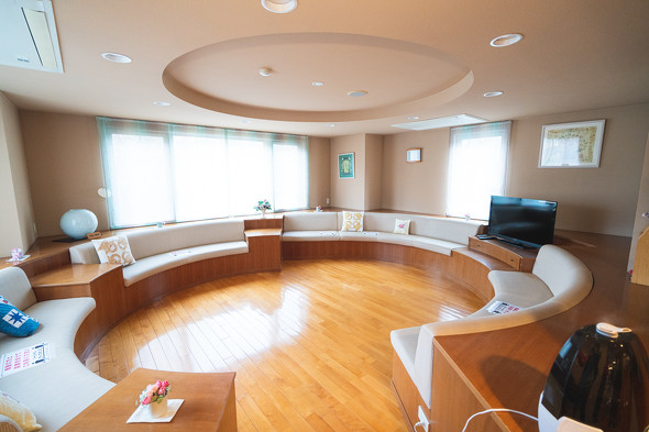 マクドナルド_ドナルド・マクドナルド・ハウスタイアップ